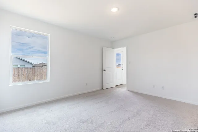 $1,500 | 787 Bullsnake Trail, New Braunfels, TX 78132