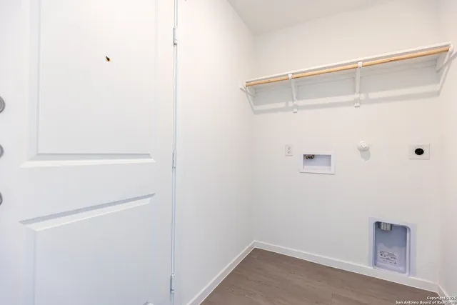 $1,500 | 787 Bullsnake Trail, New Braunfels, TX 78132