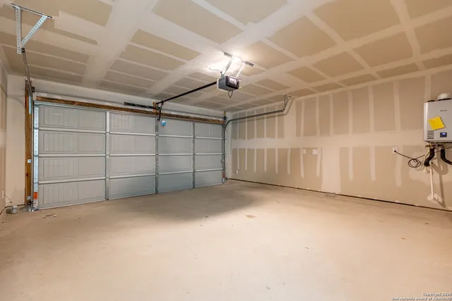 $1,500 | 787 Bullsnake Trail, New Braunfels, TX 78132