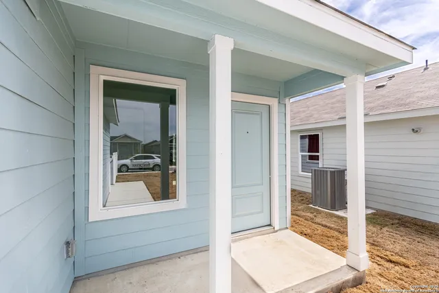 $1,500 | 787 Bullsnake Trail, New Braunfels, TX 78132