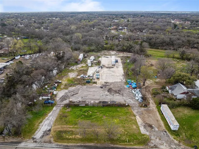 $1,000,000 | 9105 C F Hawn Freeway, Dallas, TX 75217