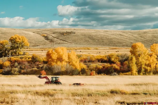 $395,000 | 32 Bench Road, Parlin, CO 81239