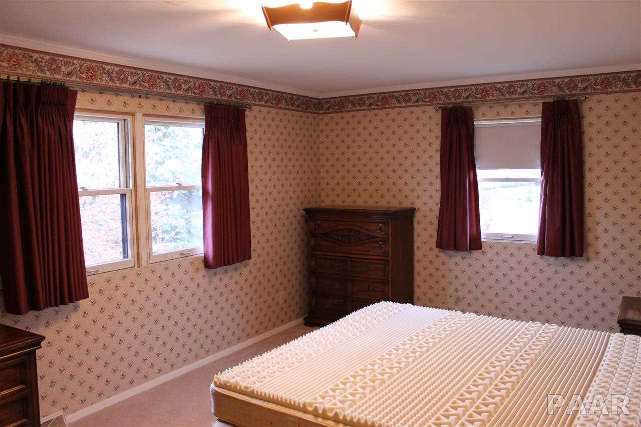 310 West Northgate Road Peoria, IL 61614 - Photo 22 of 34 Gallery Image 22
