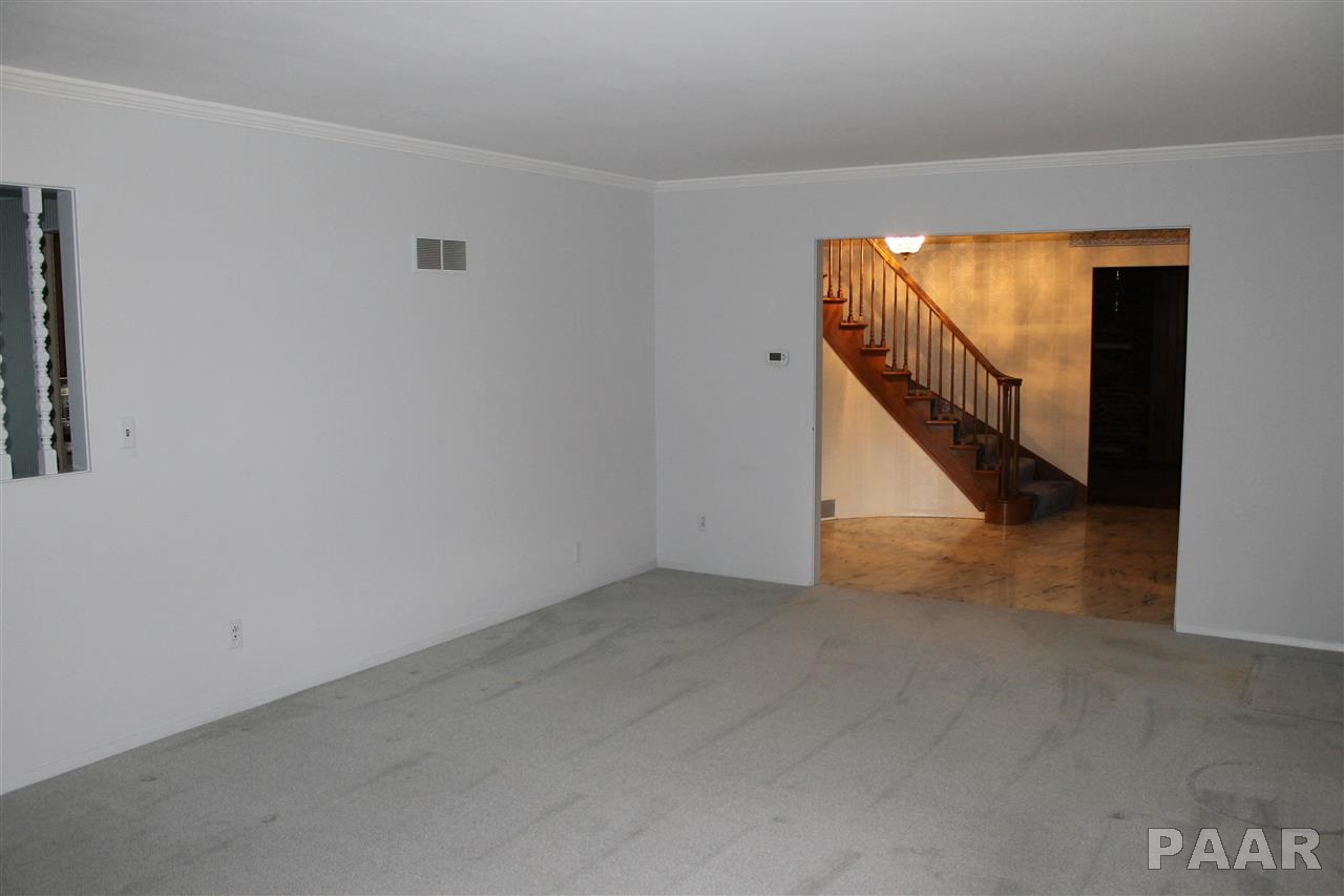 310 West Northgate Road Peoria, IL 61614 - Photo 6 of 34 Gallery Image 6