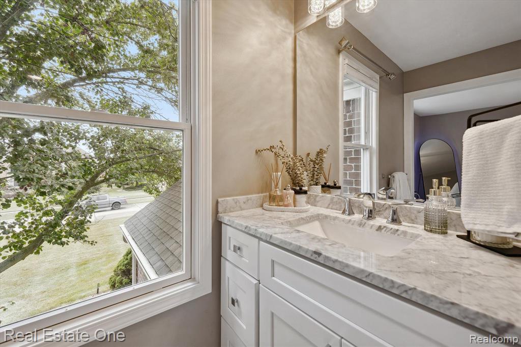 50066 Oak View Court Plymouth, MI 48170 - Photo 39 of 65 Gallery Image 39
