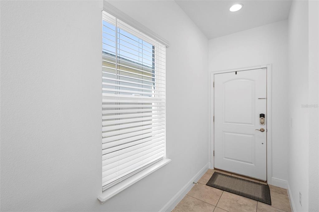 5601 Estero Loop Port Orange, FL 32128 - Photo 7 of 42