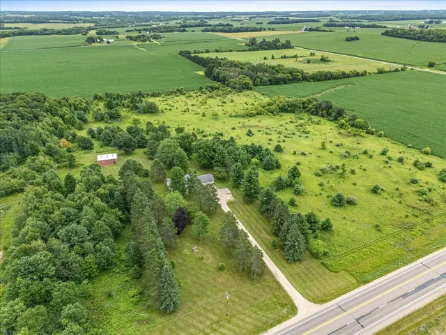 $565,000 | 1735 US Highway 63, New Richmond, WI 54017