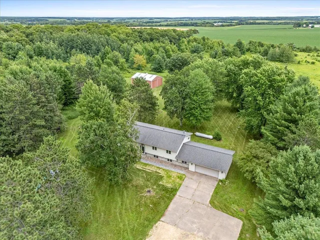 $565,000 | 1735 US Highway 63, New Richmond, WI 54017