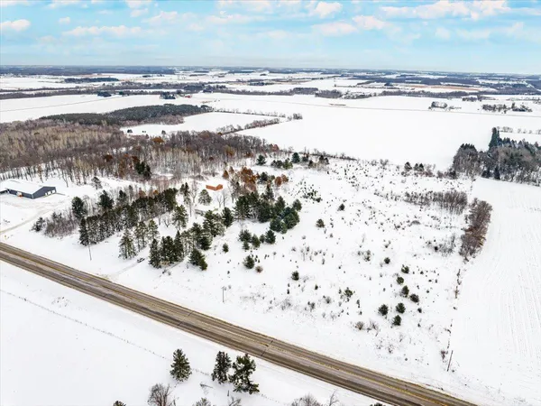 $550,000 | 1735 US Highway 63, New Richmond, WI 54017