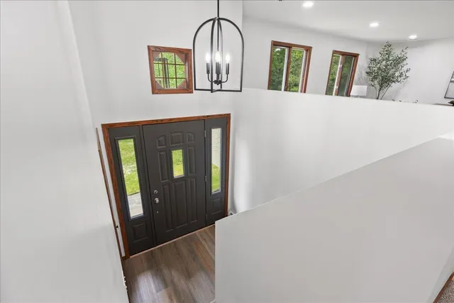 $565,000 | 1735 US Highway 63, New Richmond, WI 54017