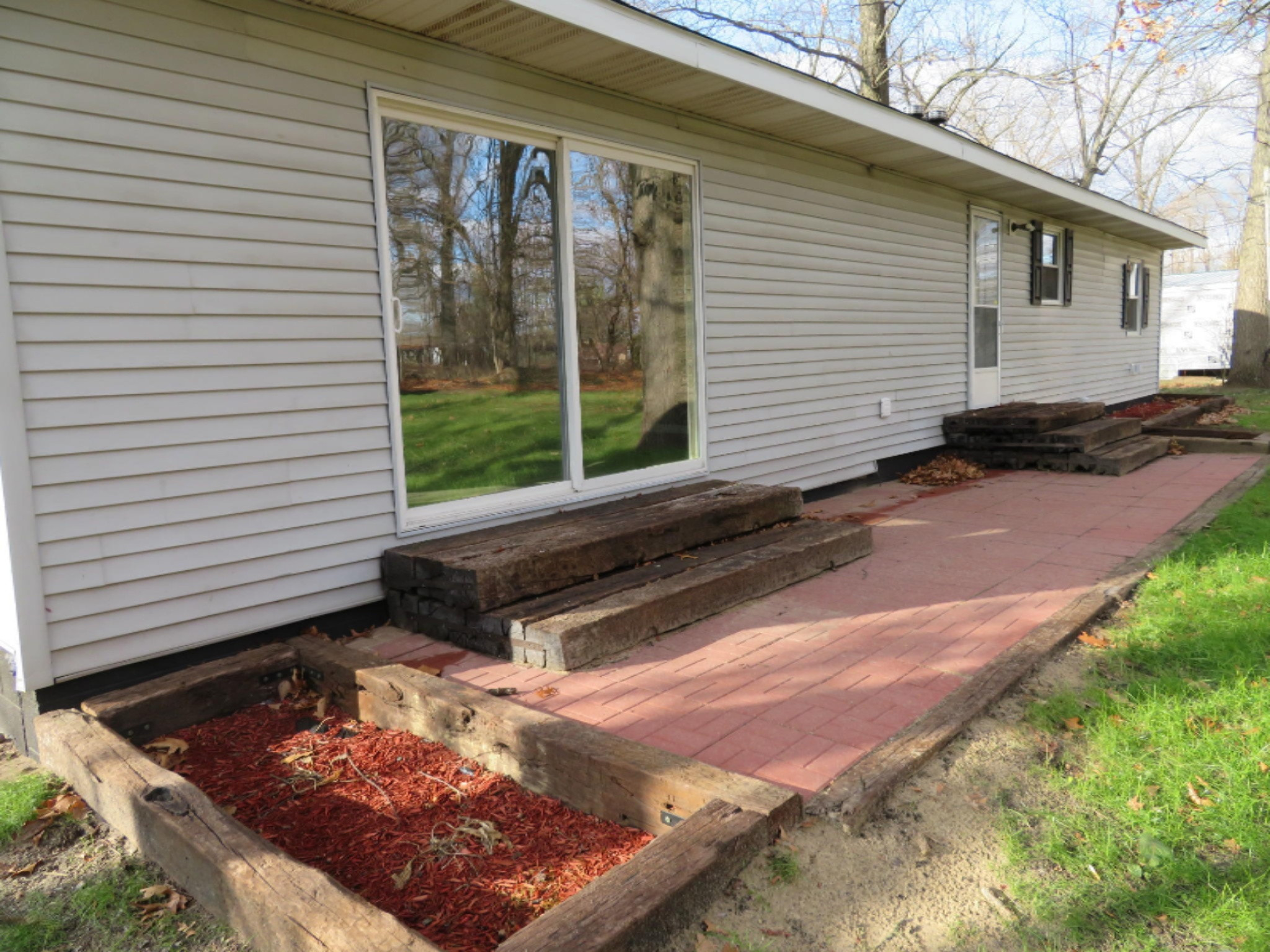 69505 Thomas Road White Pigeon, MI 49099 - Photo 25 of 31 Brick Patio