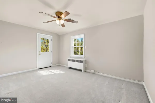 $830,000 | 5216 Clifton Street, Alexandria, VA 22312