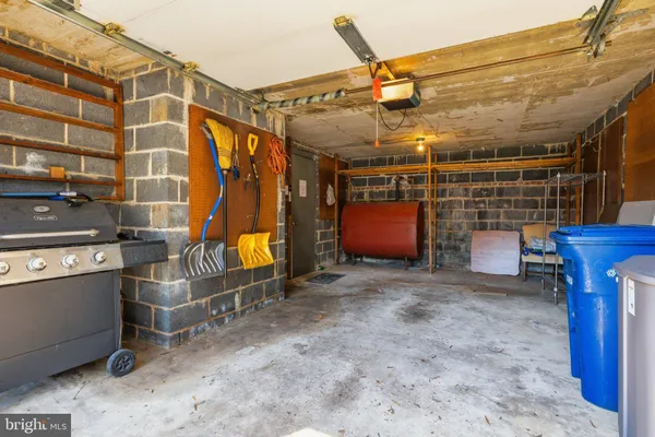$830,000 | 5216 Clifton Street, Alexandria, VA 22312