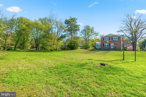 $830,000 | 5216 Clifton Street, Alexandria, VA 22312
