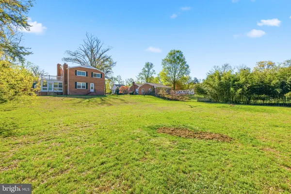 $830,000 | 5216 Clifton Street, Alexandria, VA 22312