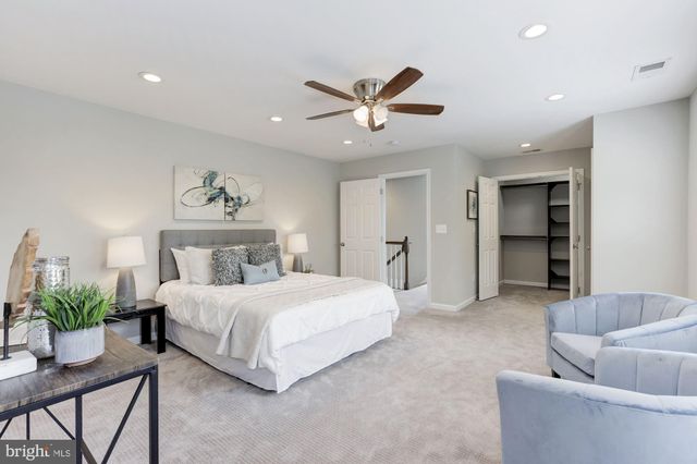 $1,230,301 | 3700 17th Street North, Arlington, VA 22207