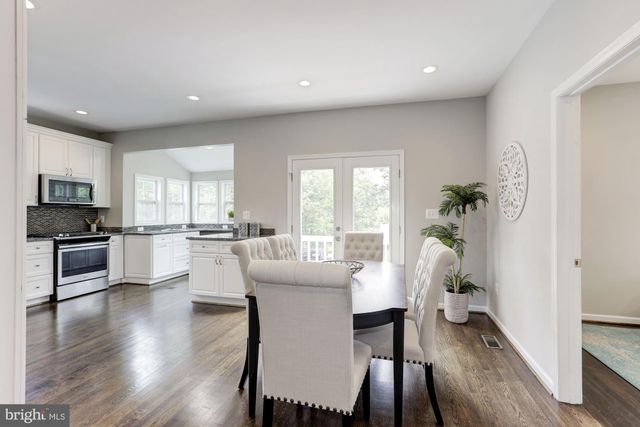 $1,230,301 | 3700 17th Street North, Arlington, VA 22207