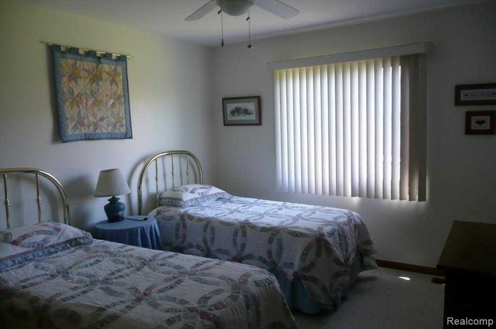 16860 Country Ridge Court, Unit 87 Macomb, MI 48044 - Photo 7 of 12 P1060829.jpg