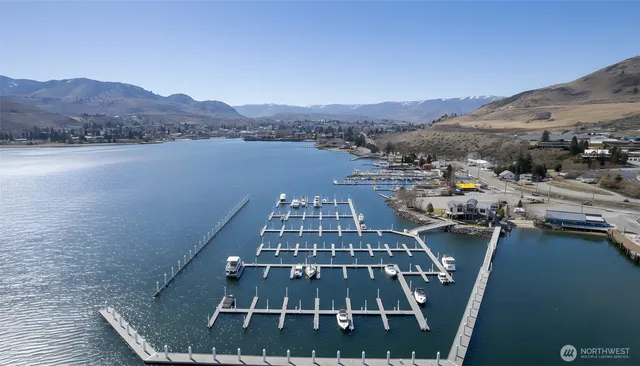 a view of a terrace with sitting area