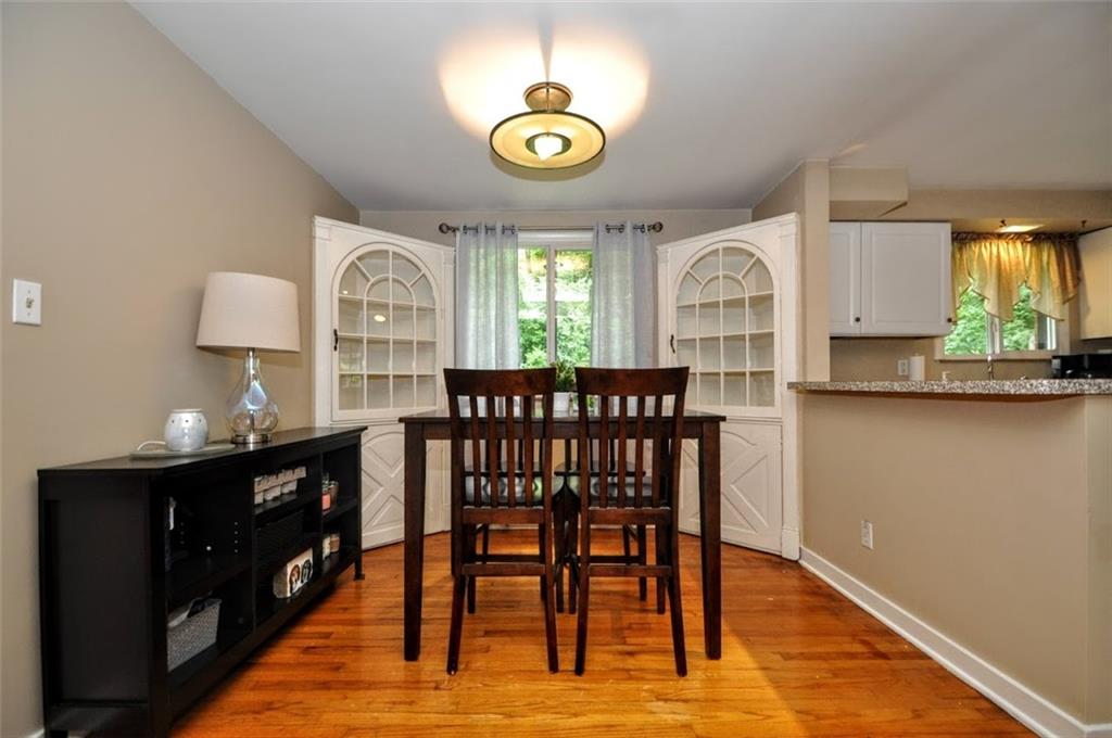 6033 Poketa Road Verona, PA 15147 - Photo 12 of 25 Gallery Image 12