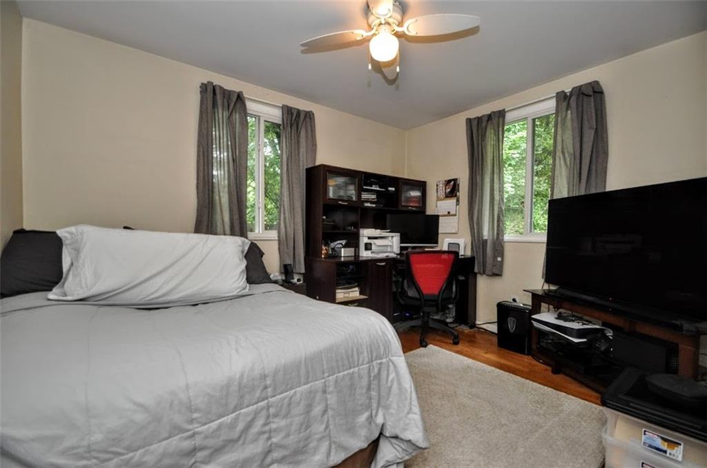 6033 Poketa Road Verona, PA 15147 - Photo 21 of 25 Gallery Image 21