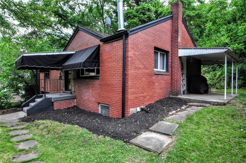 6033 Poketa Road Verona, PA 15147 - Photo 5 of 25 Gallery Image 5