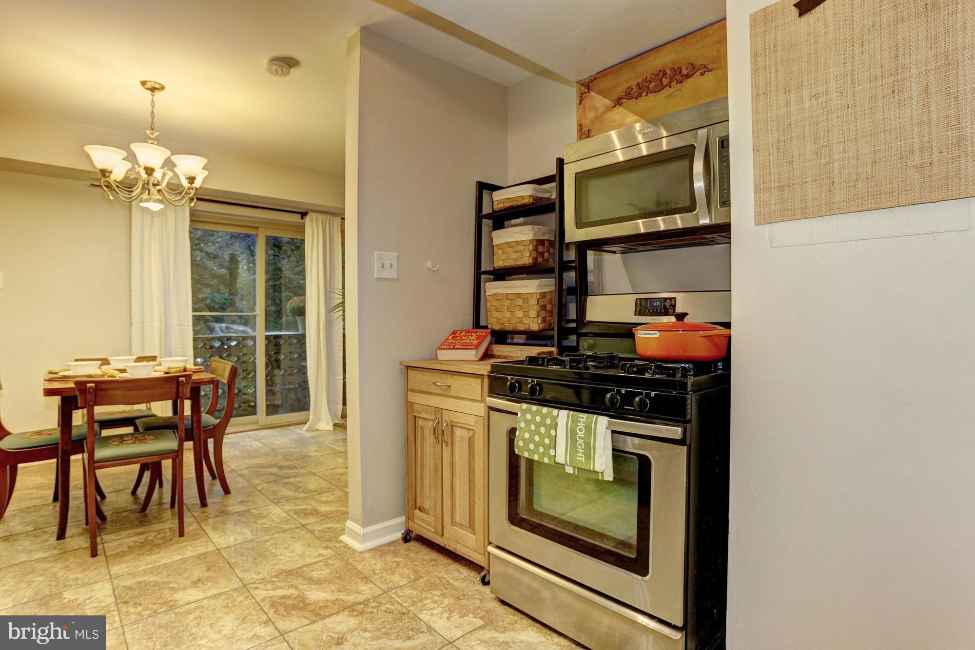 8620 Manchester Road, Unit 1 Silver Spring, MD 20901 - Photo 9 of 24 Kitchen
