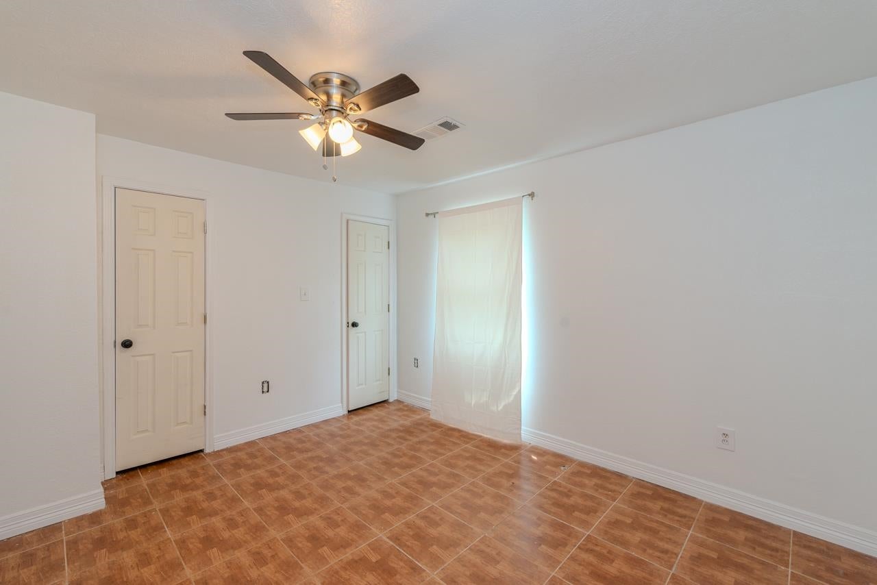7050 Guess Road Beaumont, TX 77708 - Photo 36 of 50 Gallery Image 36
