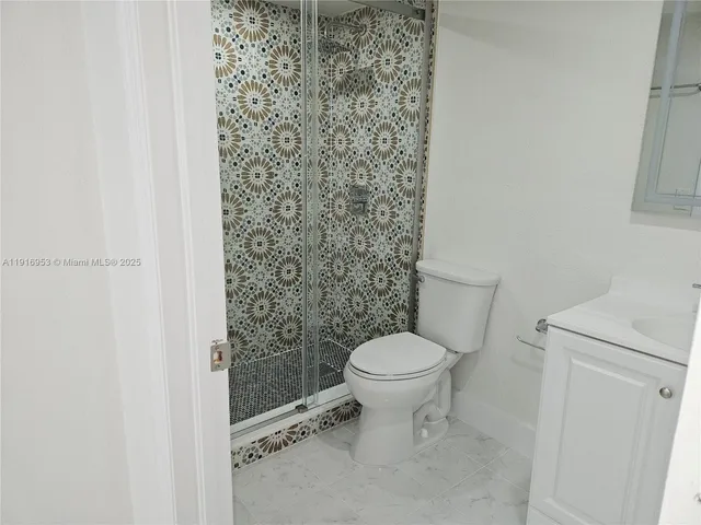 $3,000 | 311 West Park Drive, Unit 10113, Miami, FL 33172