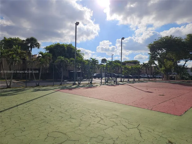 $3,000 | 311 West Park Drive, Unit 10113, Miami, FL 33172