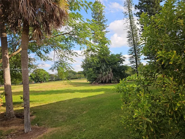 $3,000 | 311 West Park Drive, Unit 10113, Miami, FL 33172