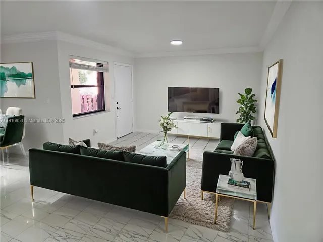 $3,000 | 311 West Park Drive, Unit 10113, Miami, FL 33172