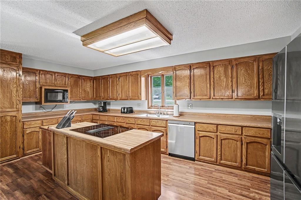 2105 Northeast Porter Road Blue Springs, MO 64014 - Photo 7 of 31 Gallery Image 7