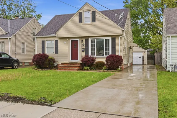 $179,900 | 30125 Phillips Avenue, Wickliffe, OH 44092
