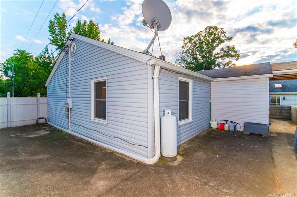 29 Huffman Road Asheville, NC 28806 - Photo 15 of 16 Gallery Image 15