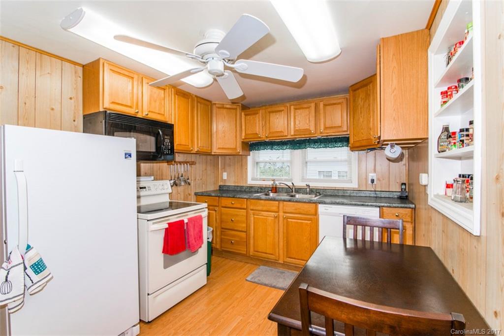 29 Huffman Road Asheville, NC 28806 - Photo 5 of 16 Gallery Image 5