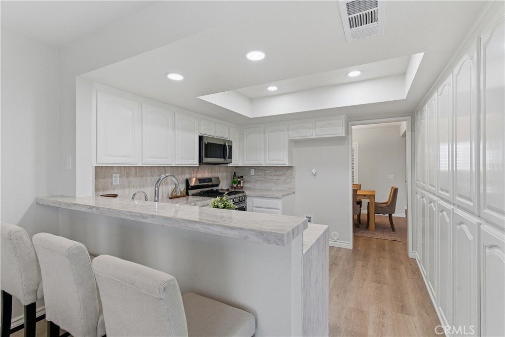 19237 Index Street, Unit 4 Porter Ranch, CA 91326 - Photo 13 of 36