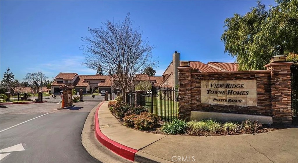 19237 Index Street, Unit 4 Porter Ranch, CA 91326 - Photo 33 of 36