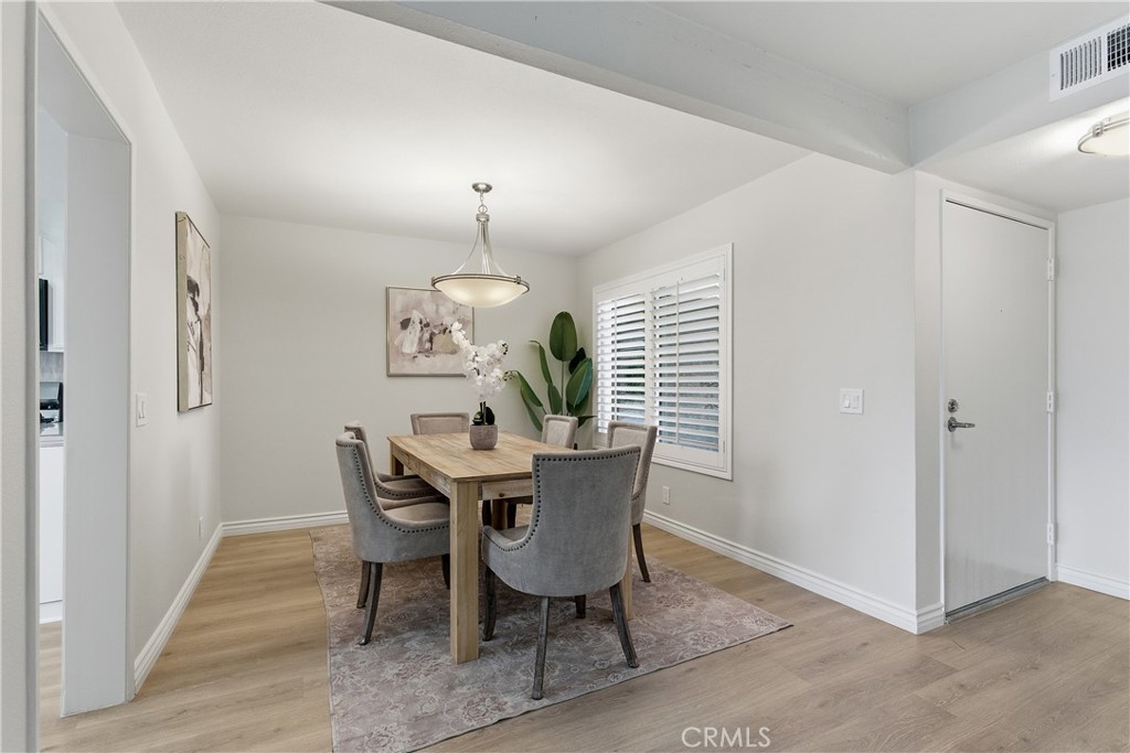 19237 Index Street, Unit 4 Porter Ranch, CA 91326 - Photo 5 of 36