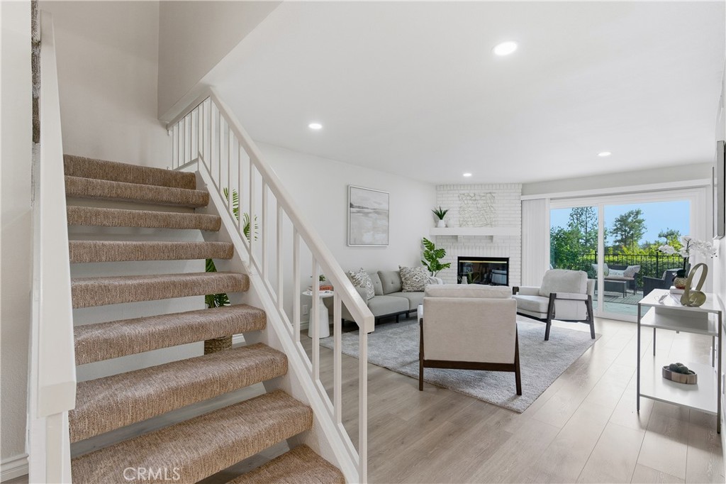 19237 Index Street, Unit 4 Porter Ranch, CA 91326 - Photo 7 of 36