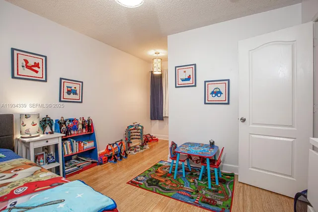 $3,099 | 16618 Northwest 73rd Avenue, Miami Lakes, FL 33014