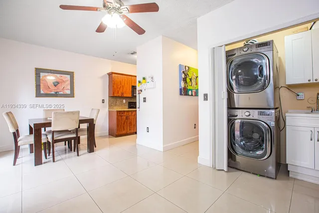 $3,099 | 16618 Northwest 73rd Avenue, Miami Lakes, FL 33014