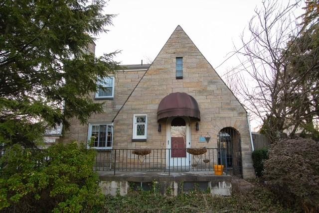 136 Highland Road Pittsburgh, PA 15235 - Photo 1 of 22 Gallery Image 1
