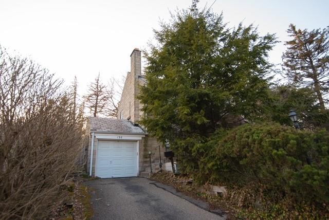 136 Highland Road Pittsburgh, PA 15235 - Photo 3 of 22 Gallery Image 3