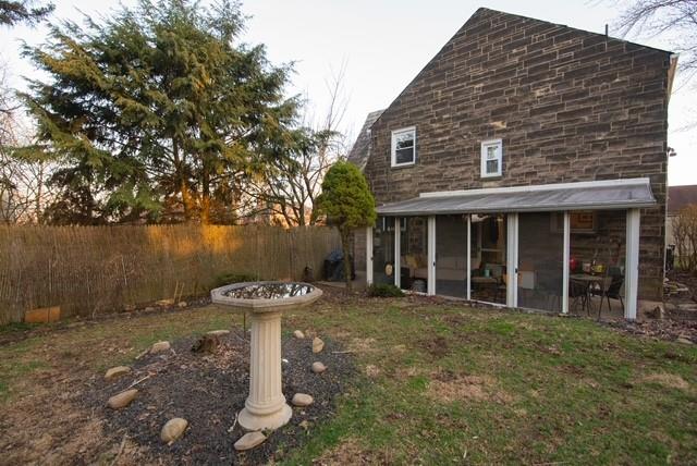 136 Highland Road Pittsburgh, PA 15235 - Photo 10 of 22 Gallery Image 10