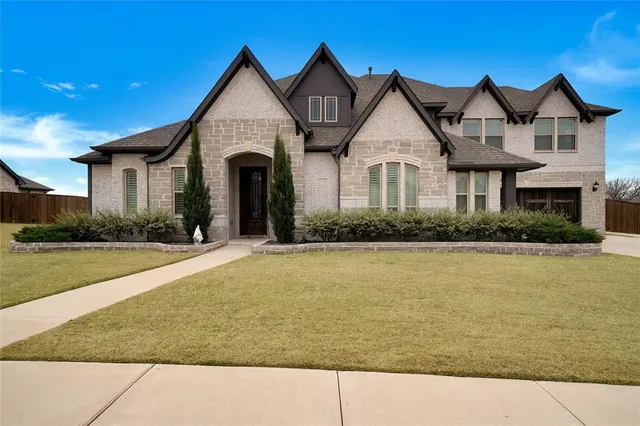$800,000 | 11251 Tanager Lane, Cross Roads, TX 76227