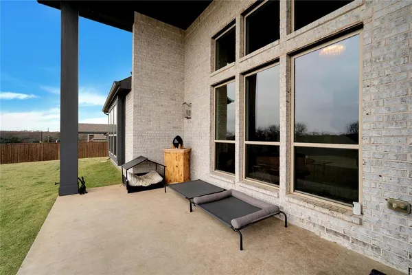 a house view with a garden space