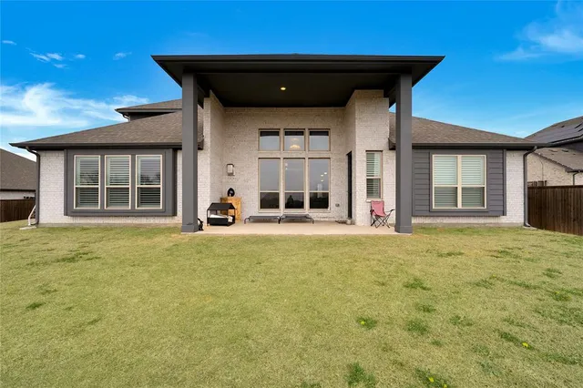 $800,000 | 11251 Tanager Lane, Cross Roads, TX 76227