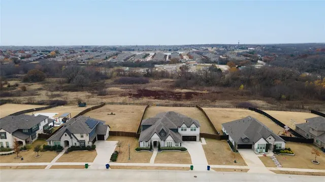 $800,000 | 11251 Tanager Lane, Cross Roads, TX 76227