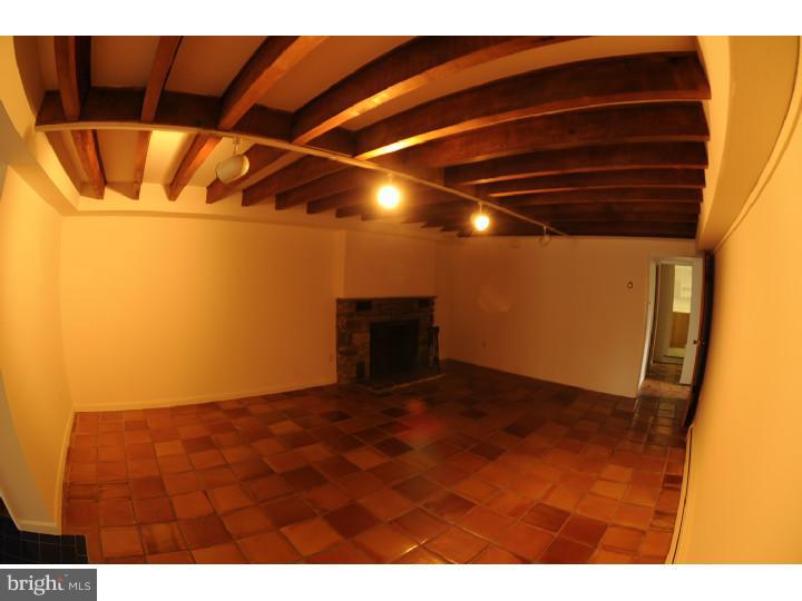 370 North Malin Road Broomall, PA 19073 - Photo 14 of 21 Family Room